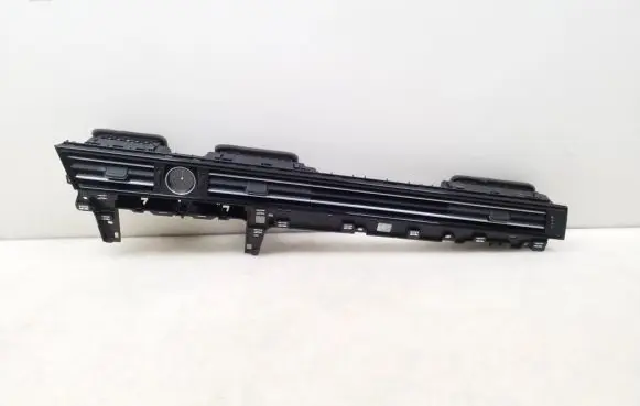 Volkswagen PASSAT B8 Dash center air vent grill 3G1858416