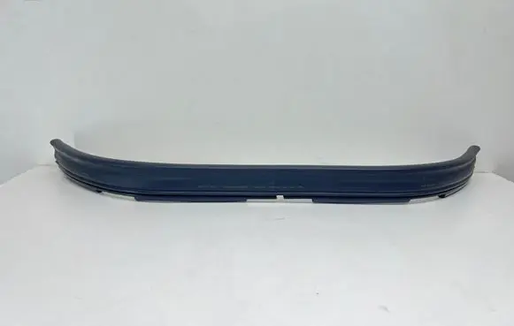 BMW 7 G11 G12 Engine compartment rubber 7347394