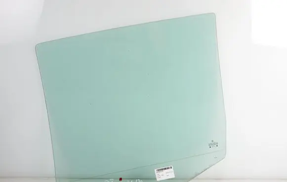 Volkswagen Golf IV Rear door window glass 