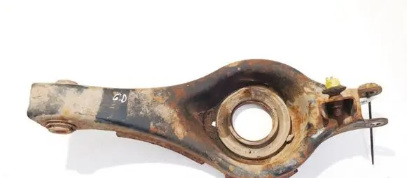 Cadillac CTS Rear upper control arm/wishbone