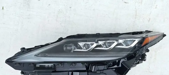 Lexus RX 450H Headlight/headlamp
