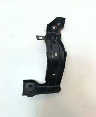 Honda CR-V Radiator mount bracket 