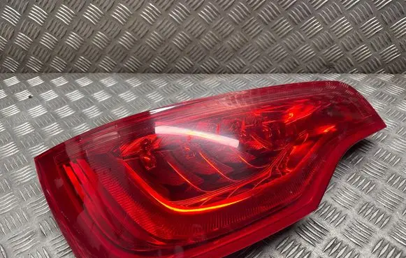 Audi Q7 4L Tailgate rear/tail lights 4L0945093F AU71672LED 21520101