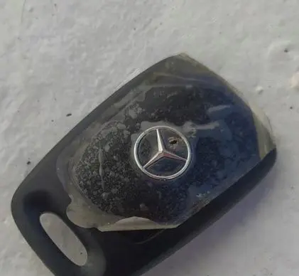 Mercedes-Benz E W213 Ignition key/card A2139053214