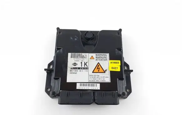 Nissan Navara Engine control unit/module 23710EB33A MB2758003613 5800361