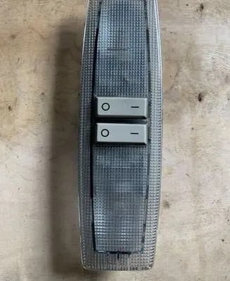 Opel Zafira B Rear seat light 09153194