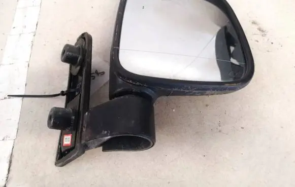 Hyundai H-1, Starex, Satellite Front door electric wing mirror e11015416