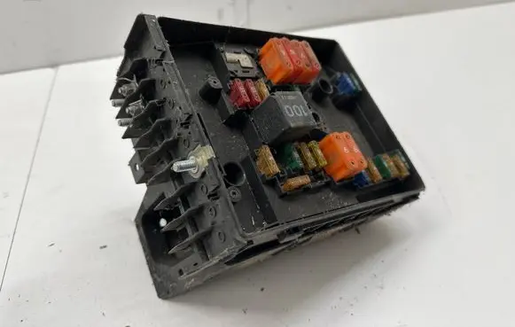 Fuse box set