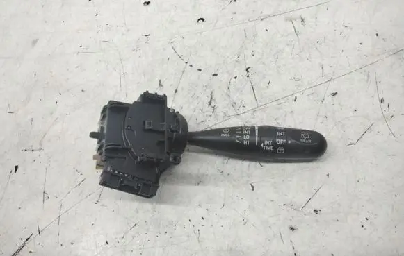 Toyota RAV 4 (XA20) Wiper control stalk