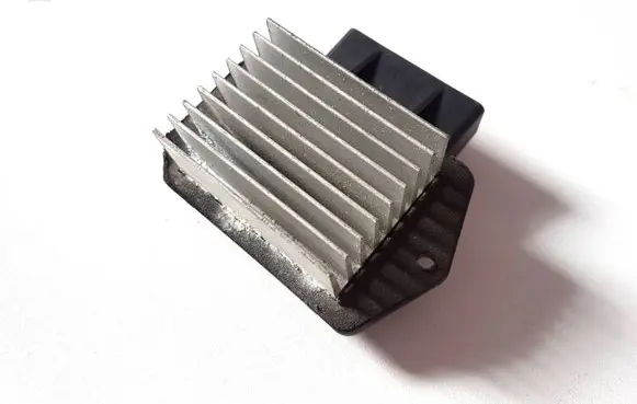 Lexus ES 250 - 300 - 330 Heater blower motor/fan resistor 4993002121