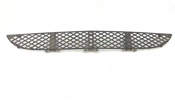 Mercedes-Benz E W210 Front bumper lower grill 2108850053