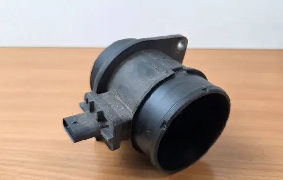 Hyundai i20 (BC3 BI3) Mass air flow meter 9021060004 0021060004 281642J600