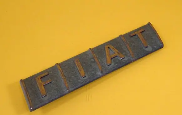 Fiat Seicento/600 Manufacturer badge logo/emblem 