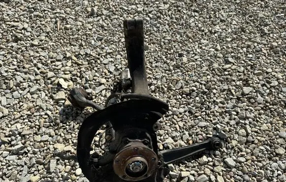 BMW X6 E71 Front wheel hub spindle knuckle 6773783