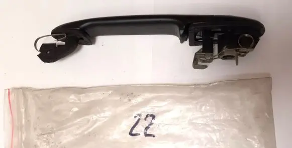 Volkswagen Polo III 6N 6N2 6NF Loading door exterior handle/bracket V106190