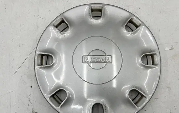 Nissan Primera R14 wheel hub/cap/trim 4031593j00