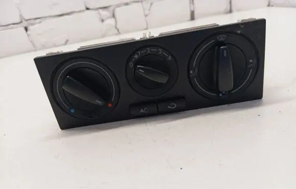 Volkswagen Golf IV Climate control/heater control trim 1J0820045F 901511210000 657837L08