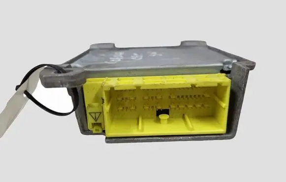 Toyota Corolla E120 E130 Airbag control unit/module 211082104 8917002400