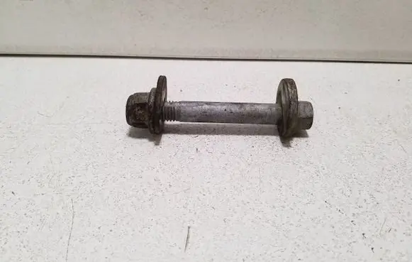 Volvo XC60 Rear suspension camber bolt 