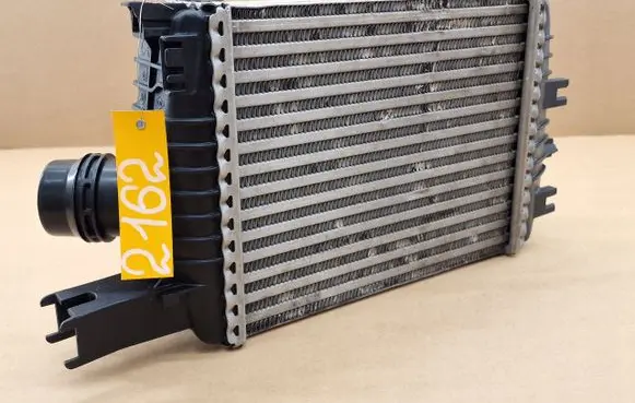 Renault Clio IV Intercooler radiator