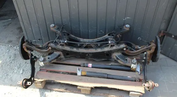 Mazda 6 Rear axle beam 5784062