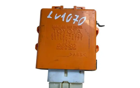 Toyota Prius (XW30) Door control unit/module 8597047020 0515004171