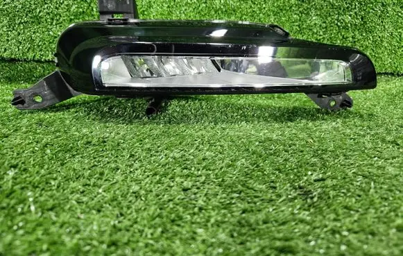 Land Rover Evoque I Front fog light GJ32-15200-AA