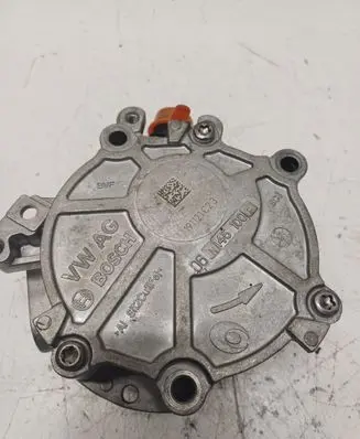 Audi Q5 SQ5 Vacuum pump 06N145100E
