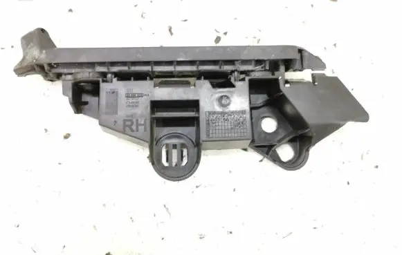 Opel Corsa E Front bumper mounting bracket 39003565 475498858 C861P