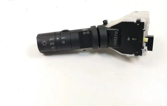 Nissan Qashqai Indicator stalk 14425