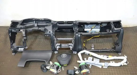 Toyota Corolla Verso AR10 Dashboard