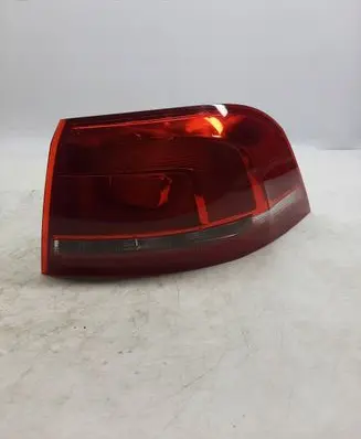 Volkswagen PASSAT B7 Rear/tail lights 3AF945096E