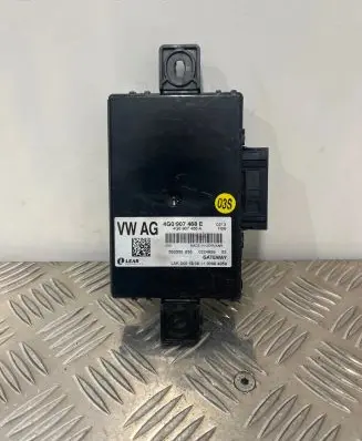 Audi A6 C7 Gateway control module 4G0907468E