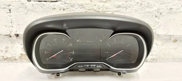Citroen C3 Aircross Speedometer (instrument cluster) 9836320480