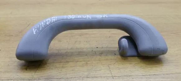 Hyundai i30 Rear interior roof grab handle