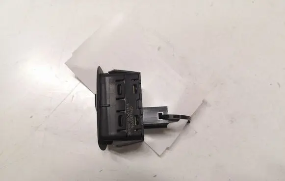 Citroen C4 I Picasso Electric window control switch 96639378ZD 05045