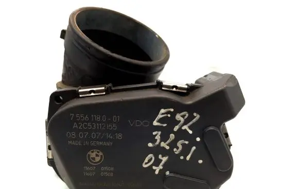 BMW 3 E92 E93 Throttle valve 7556118 A2C53112155