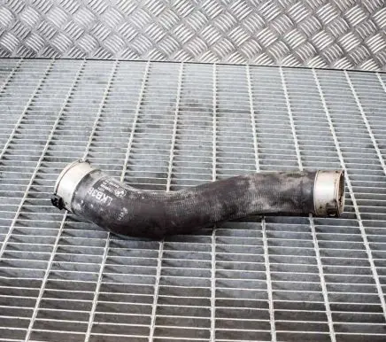 BMW 2 F22 F23 Intercooler hose/pipe 7638455