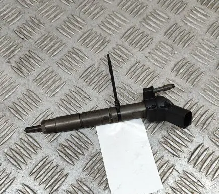Mercedes-Benz ML W164 Fuel injector A6420701187 0445116026