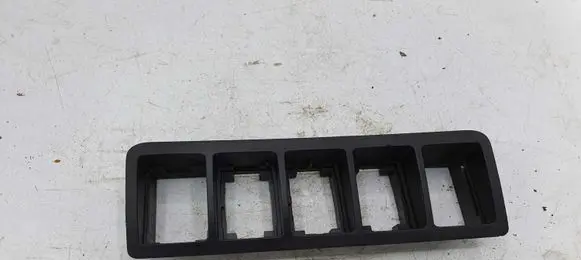 Hyundai Sonata Other interior part 933103K000 201002861