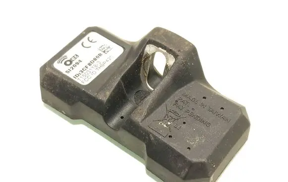 Subaru Forester SH Tire pressure sensor S12094 T15031183 3CF8D80B