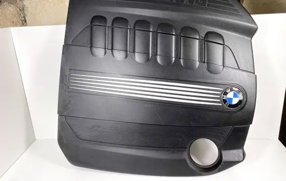 Engine cover (trim)