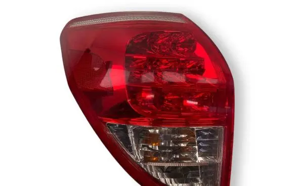 Toyota RAV 4 (XA30) Rear/tail lights