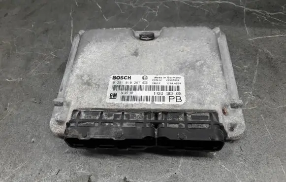 Opel Astra G Engine control unit/module ECU 0281010267
