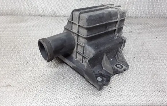 Mazda CX-7 Air filter box K3804