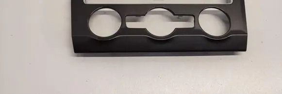 Volkswagen Tiguan Dashboard center trim panel 5NC820073A