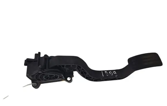 Citroen C4 II Picasso Accelerator throttle pedal 86ET41 9674829880