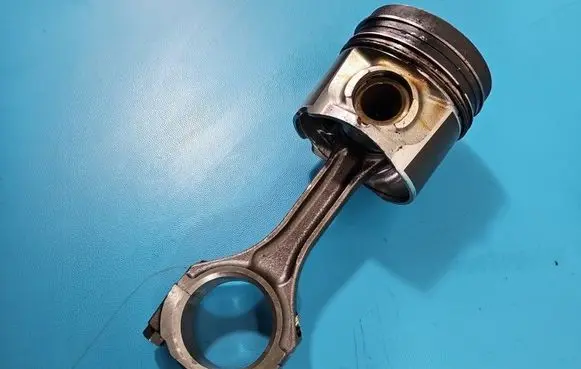Isuzu D-Max Piston IMPRK1537622