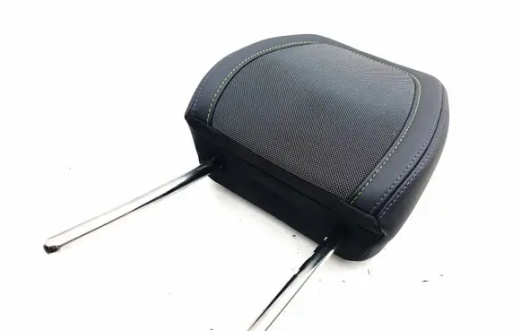 Peugeot 2008 II Front seat headrest 