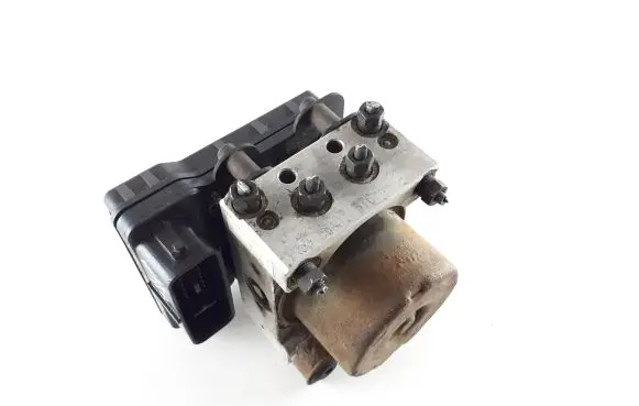 Mazda 323 ABS Pump BJ2E437A0 1X02D0661
